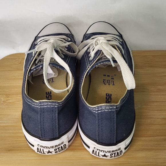 Classic low top converse sneakers - Picture 3 of 7